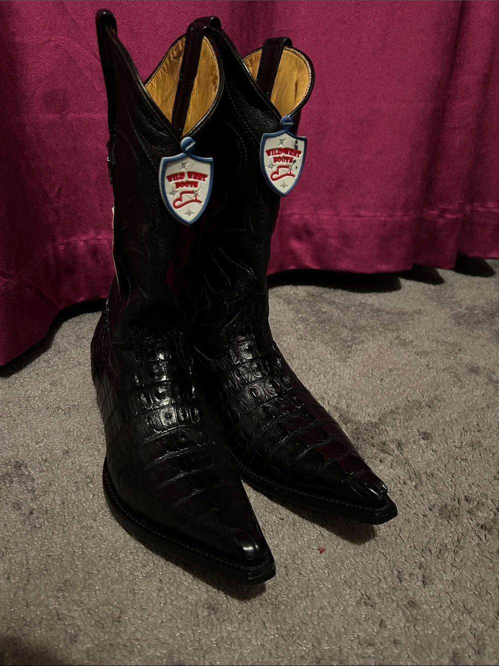 Wild West Black Genuine Caiman Tail Exotic Cowboy Boots Men's 7 / Women's 8.5